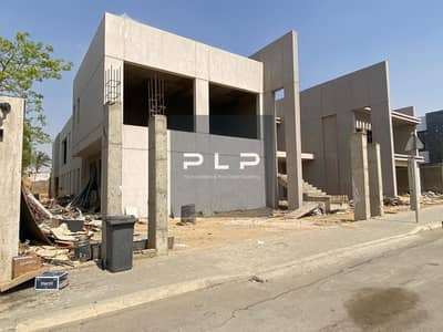 فيلا مستقلة ريسيل للبيع جاهزة للاستلام والمعاينة بفيو مميز برايم لوكيشن في كمبوند قطامية ديونز التجمع الخامس دقائق من التسعين الشمالي