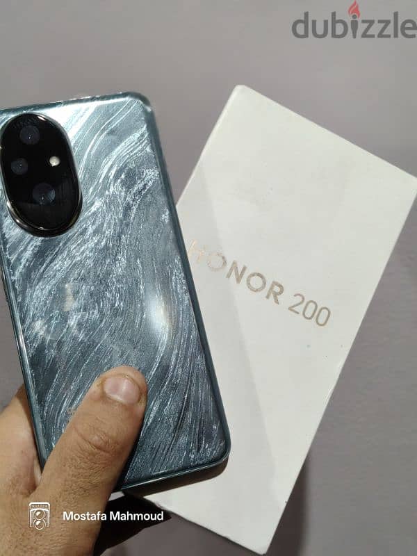 Honor 200 4