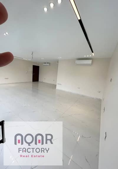 For Sale: Bargain 2-Bedroom Ready-to-Move-In Apartment next to Al-Ashrafia Compound, behind Waterway, just 10 minutes from Dusit Hotel, at a very spec