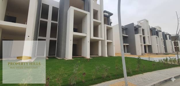Ground floor chalet for sale in Azha Madar Ain Sokhna 123 sq m ready to move in 3 bedrooms Suez Road.