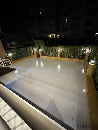 شقة أرضي للبيع بمدينتي نموذج 400، 186م + حديقة 60م 3 نوم 3 حمام ريسبشن 3 قطع مطبخ تراس دابل فيس بحري قبليmadinaty