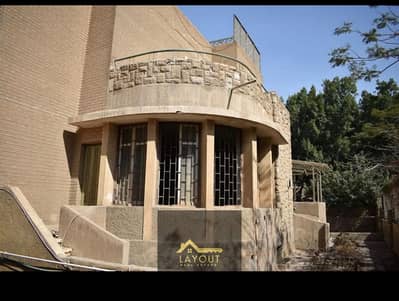  فيلا 650م للبيع في المقطم – بسعر 24,000,000 جنيه فقط! أرض كبيرة + مسجلة شهر عقاري – فرصة قوية للسكن أو الاستثمار