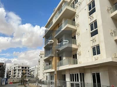 Lowest priced i villa for sale, resale, ready to move in, in Mountain View iCity compound, double view, landscaped, and pool