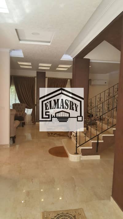 Twin house villa for sale in a prime location in Rehab 1, Phase 3, next to Mall 2.  First Settlement, Rehab City, New Cairo, Model H