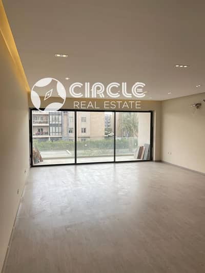 شقة 143م متشطبة بالتكيفات والمطبخ للبيع في كمبوند ليك فيو ريزيدنس - Lake View Residence