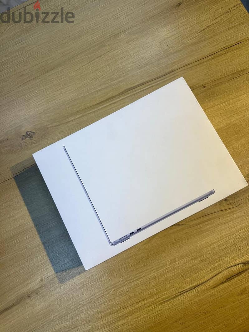 Macbook M5 Air 14” inch 1