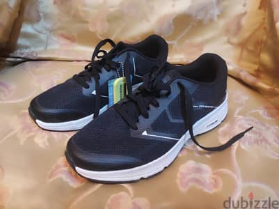 Skechers sketchers سكيتشرز جديد مقاس 43