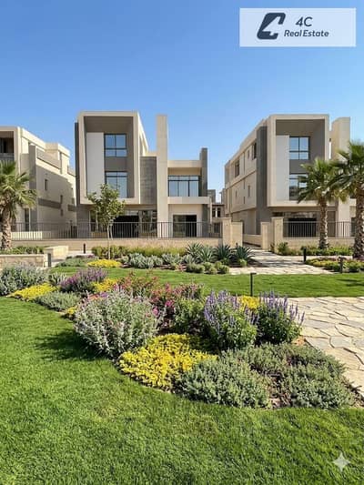 A Corner townhouse villa 4 bedrooms prime location ready for Delivery in 4 months for sale in Saada Compound Fifth Settlement New Cairo