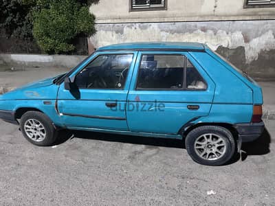 اسكودا فيفوريت للبيع موديل ٩٤