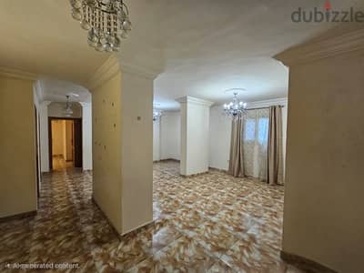 شقة للبيع فى اسكندرية المنتزه برج قصر الفاروق