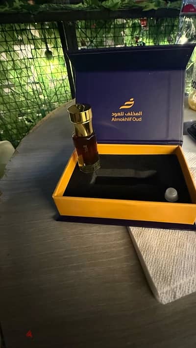 دهن عود كمبودي بيور  إصدار خاص