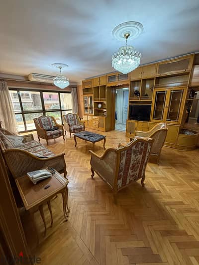 Apartment for sale, 365 square meters, in the 8th district of Nasr City