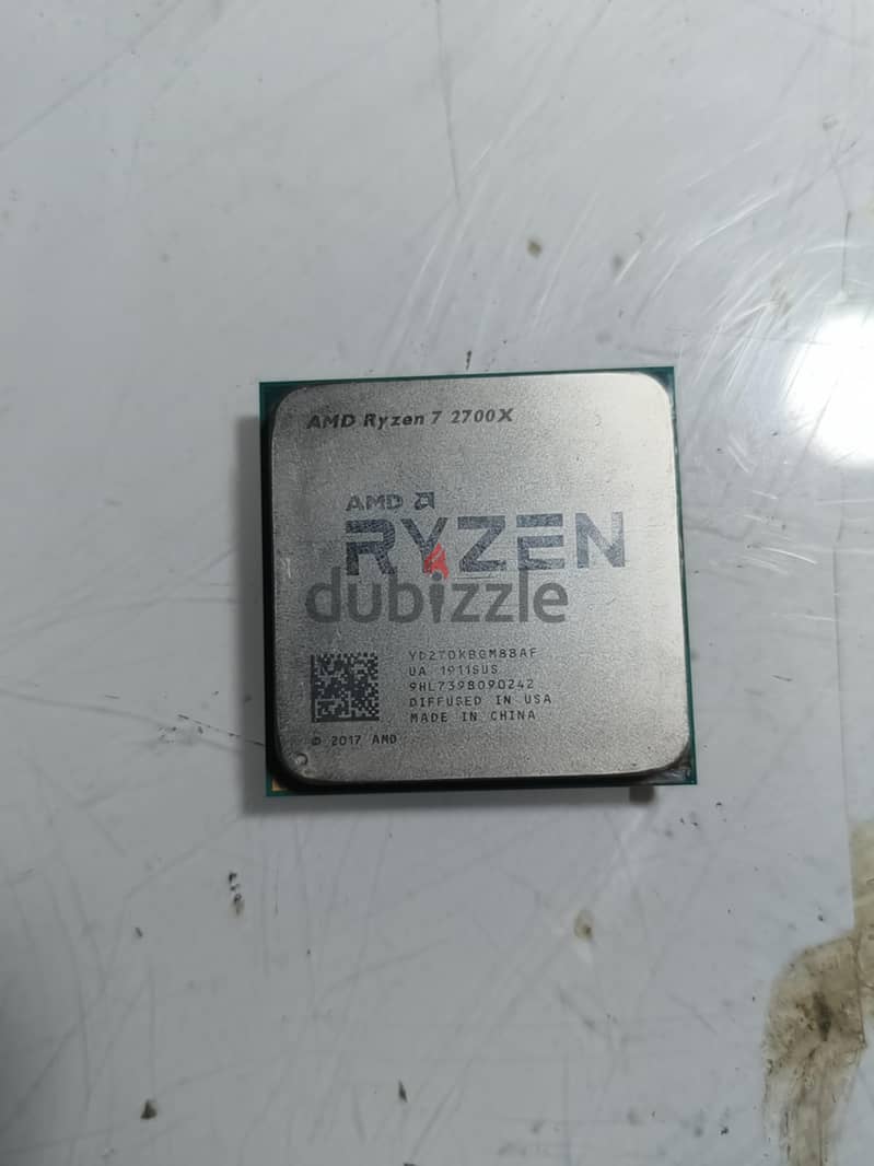 CPU Ryzen 7 2700X 8 cores 1