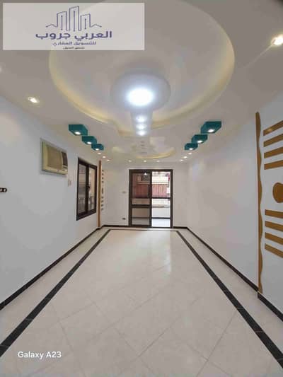 شقه في الإسكندرية شاطئ النخيل  كاش أو تقسيط موقع سكني ممتاز شامل الخدمات
