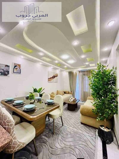 شقه بالفرش في الإسكندرية شاطئ النخيل  كاش أو تقسيط علي بعد خطوات قليلة من البحر