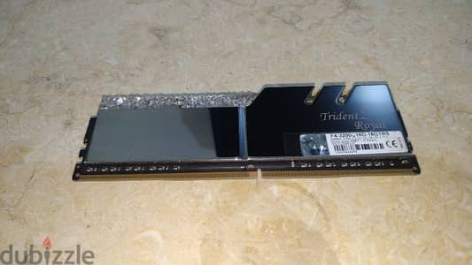 Trident Z Royal 8gb ddr4 ram