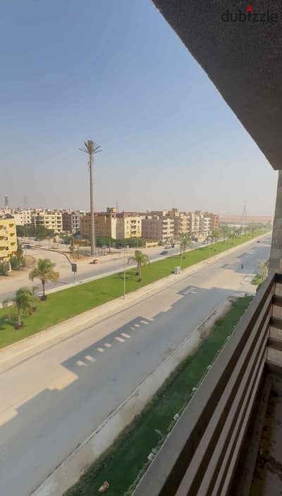 شقة ١٨٣ م فيو المخابرات في كنز كمبوند حدائق اكتوبر