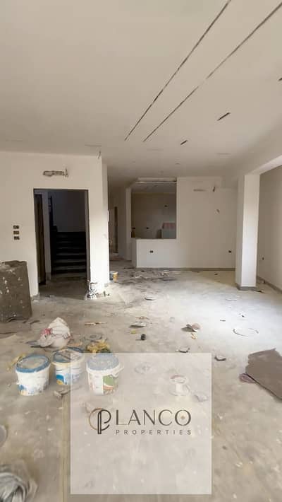 A fully finished super luxury apartment in a new villa in the Seventh District, Sheikh Zayed