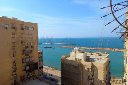 شقة فيو بحر جانبي للبيع في سيدي بشر (ش الطفولة السعيدة) - تشطيب سوبر لوكس