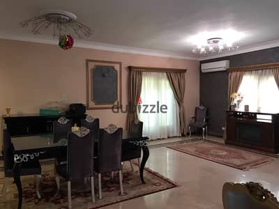 توين هاوس 4 غرف مفروشة للبيع كمبوند سما زايد