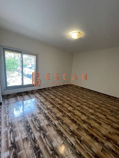 شقه 150 متر ارضي بجاردن خاصه 50 متر الرحاب 1 للايجار الفاضي المرحله التالته تشطيبات سوبر لوكس بالقرب من الخدمات