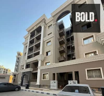 Prime Apartment 160m Ready to move For Sale in Town Residence - New Cairo