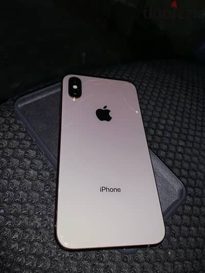ايفون xs