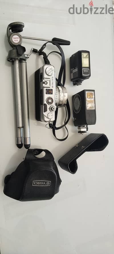كاميرا قديمه ماركة yashica كاميرا قديمه ماركة yashica