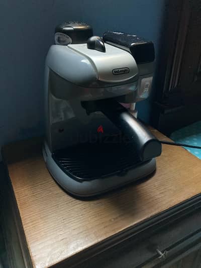 Coffee Maker - Delonghi