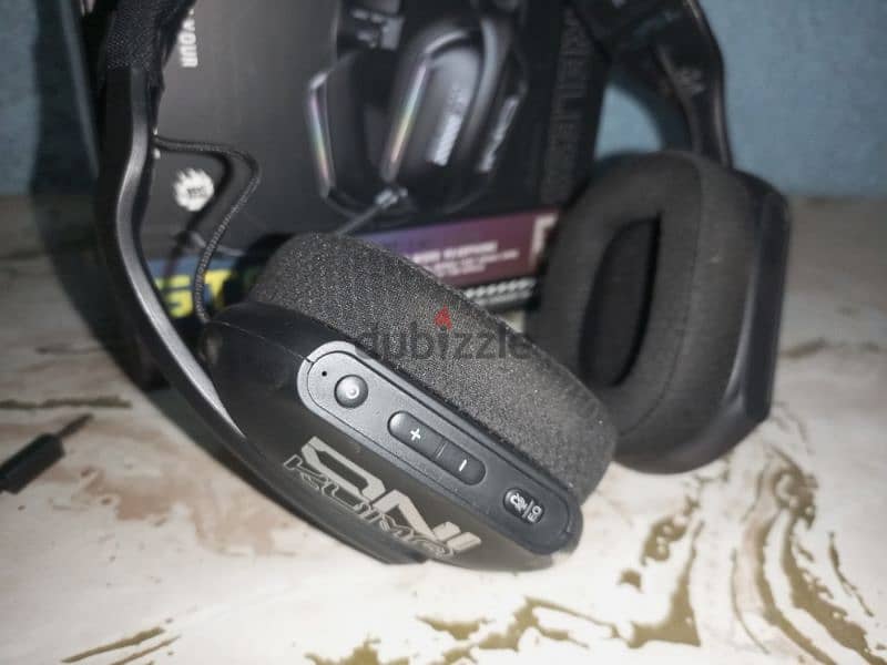 Onikuma gt808 Wireless RGB Gaming Headset 3