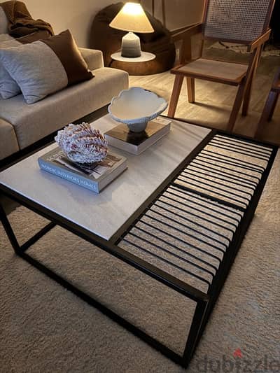 Dinning table