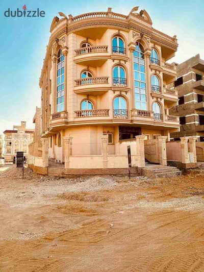 شقة لقطة استلام فوري للبيع في قلب التجمع الخامس في النرجس الجديدة ٣ غرف وحمامين