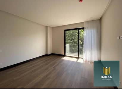 Ground floor apartment with garden for sale, ready for immediate occupancy, fully finished, in Heliopolis, Stoda Compound. 10% down payment, and the r