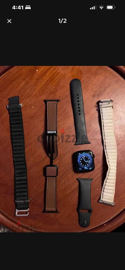 Apple watch SE 2 for sale with very good condition and accessories