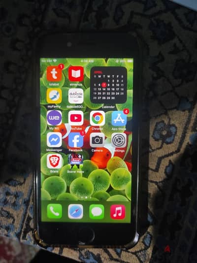 IPHONE 8