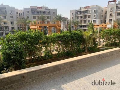 شقة أرضي بحديقة للبيع في كمبوند جايد استلام فوري تشطيب كامل