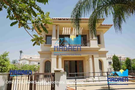 فيلا  للبيع  بمدينتى نموذج( D3 ) تشطيبات خاصة تطل على وايد جاردن فيو