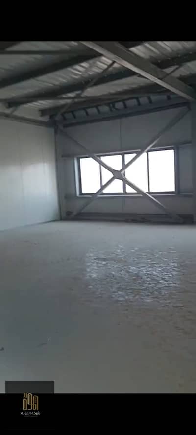 Industrial unit for sale in the leather complex on Badr Road, covering an area of 121 square meters, fully finished