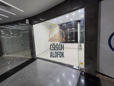 مكتب 22 متر للايجار بسعر لا يقارن ف التجمع الخامس . . تشطيب سوبر لوكس داخل مول قوي Value Mall في مناسب جدا للمشاريع الصغيره و يصلح كمعرض بيع اونلاين