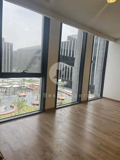 مكتب 73م بأقل سعرايجار في Sodic Eastown  متشطب بالتكييفات في سوديك ايست تاون بسعر مميز  EDNC Office for Rent