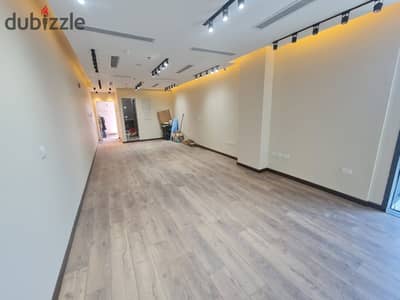 For rent: Fully finished office with new construction in Ritzy Mall, Sheikh Zayed City, on the main Youth Street.