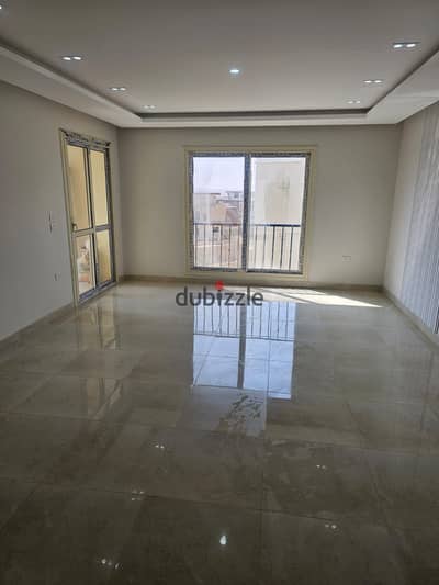 ارخص شقه للبيع في سراي استلام فوري متتشطبه غرفتين برايم لوكيشن