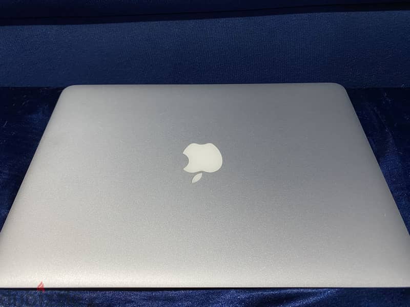 Macbook air 2012 8