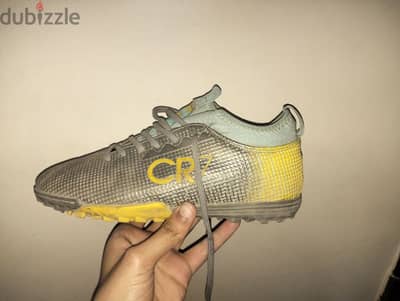 جزمة كورة ترتان CR7