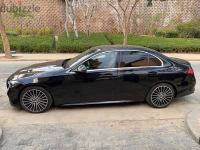 Mercedes-Benz C200 2023