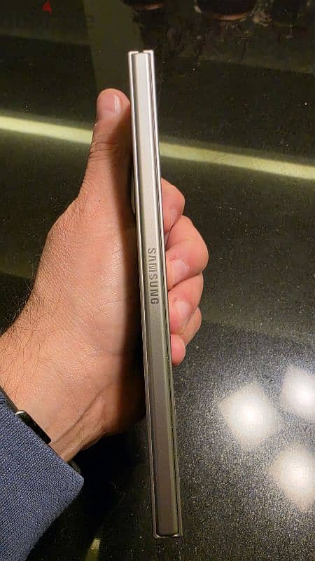 Samsung ZFold7 512GB 5