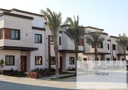 تاون هاوس ميدل ​​للبيع في مشروع أزار 2، القاهرة الجديدة