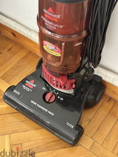 Bissel power force vacuum cleaner