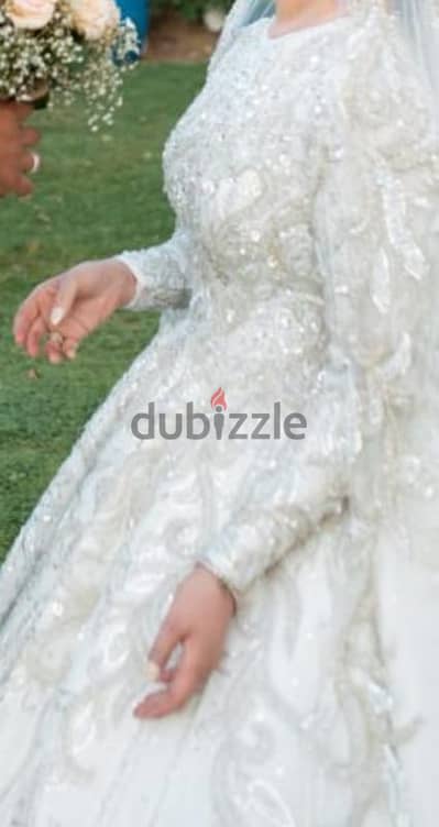 فستان زفاف