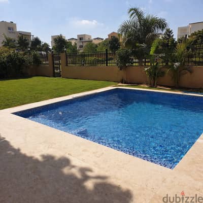 Owner standalone Villa lux rent daily monthly furnished pool hydepark